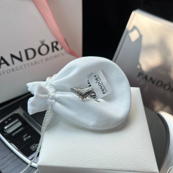 Pandora Logo Pavé Ring - Picture 4 of 7